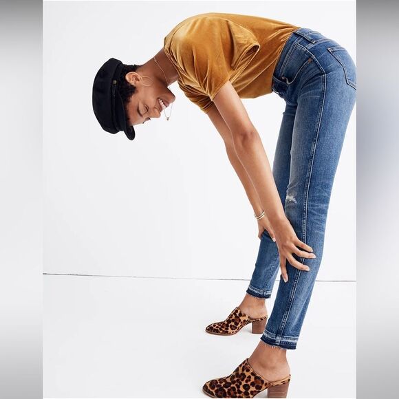 Madewell 9" Mid-Rise Skinny Jeans in York Wash: Rip and Repair Edition, Size 25 - Picture 4 of 12